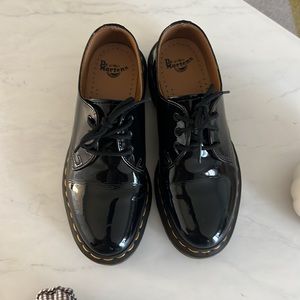 Dr. Martens 1461 WOMEN'S PATENT LEATHER OXFORD SHOES